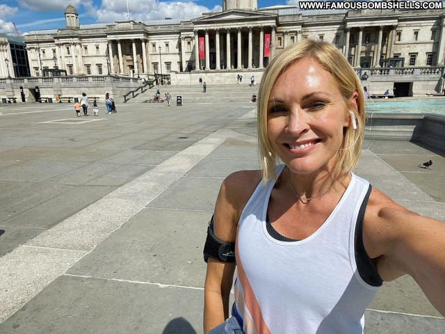 Jenni Falconer No Source Babe Sexy Beautiful Celebrity Posing Hot