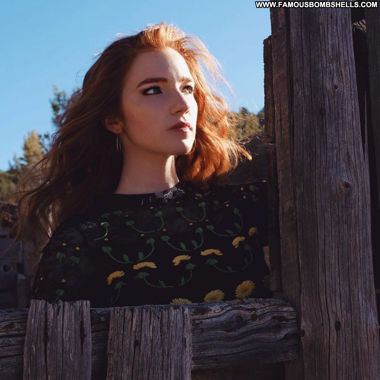 Basso hot annalise Annalise Basso