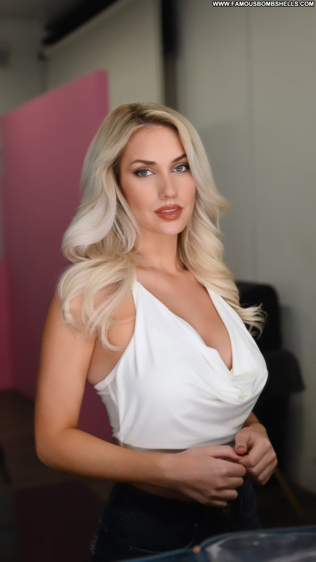 Paige Spiranac No Source  Posing Hot Celebrity Sexy Babe Beautiful