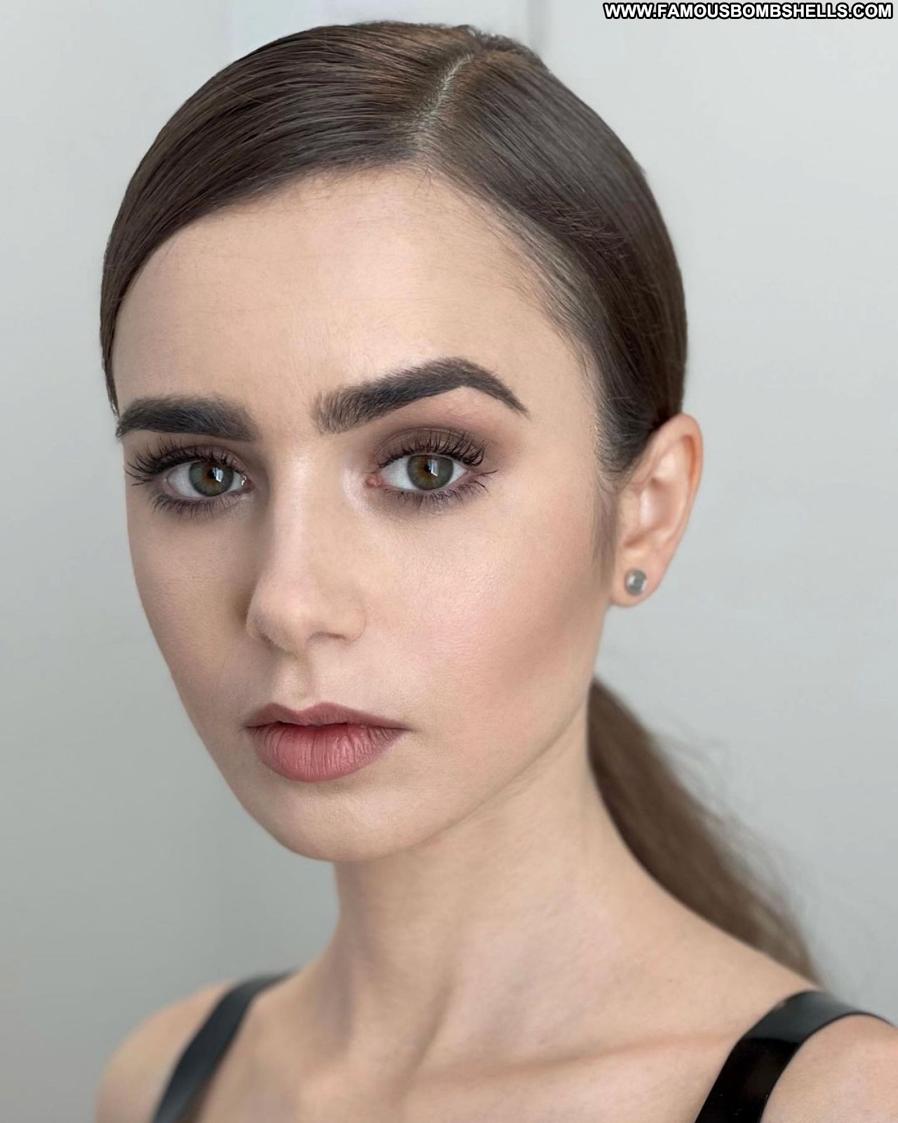 Collins sexy pictures lily Lily Collins