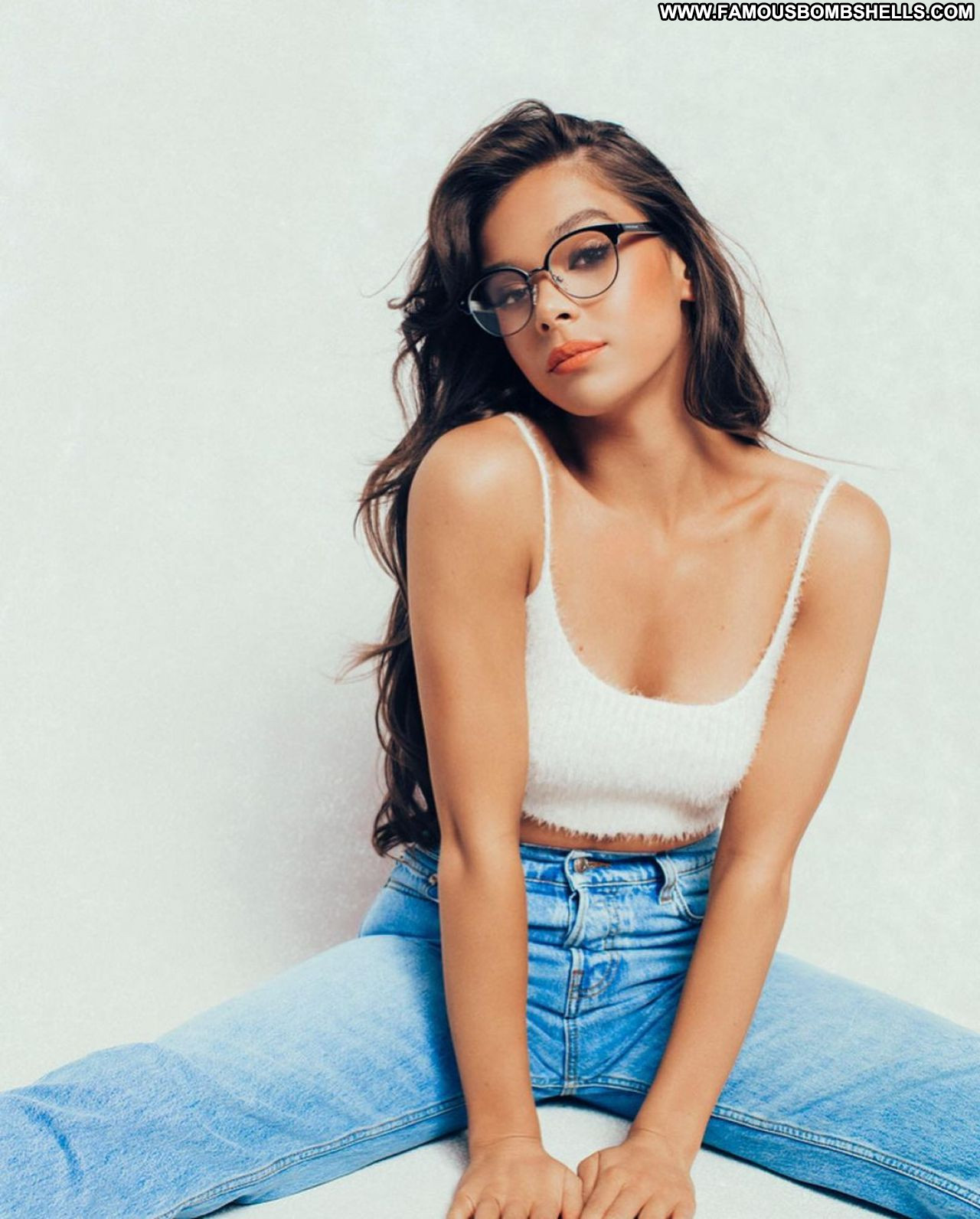 Hailee steinfeld sexy 41 Hottest